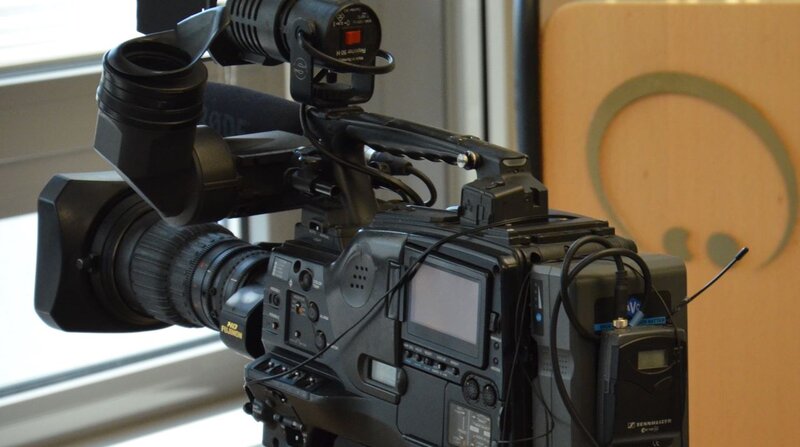 VB33 wird TV33, Gewerkschaftsabkommen sichert Beschäftigung 