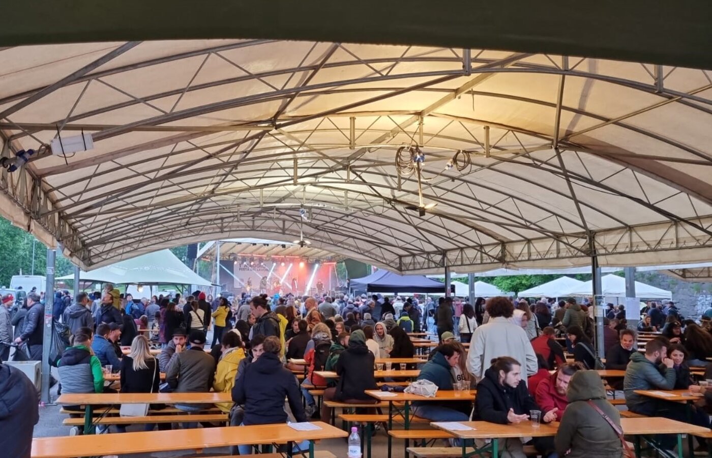 Lavoro più stabile e sicuro e retribuzioni più alte!